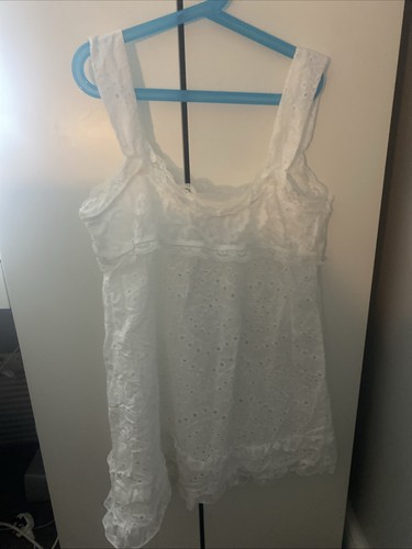 White detailed small - small, shein