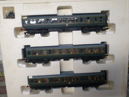 Hornby r2297b green class - br,