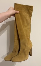 Beautiful pull on Zara light