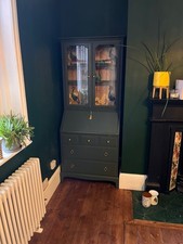 Stag Minstrel Bureau Display