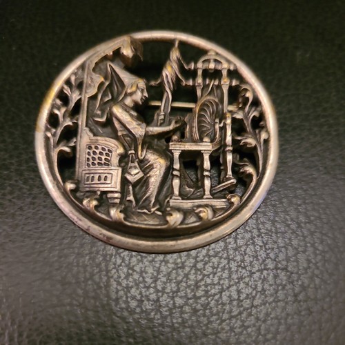 Old spinning wheel - , brooch