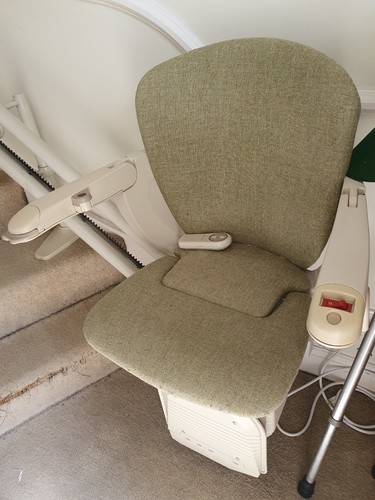 Stana stair lift - in, good