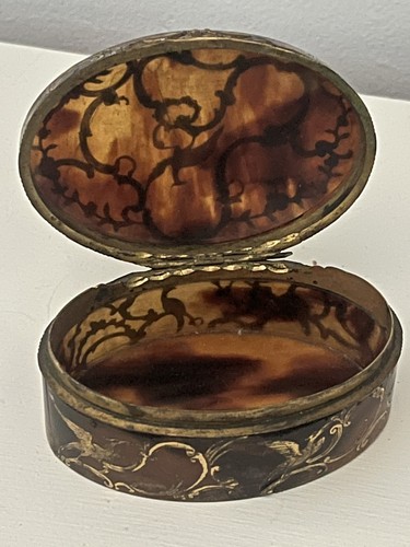Antique faux tortoise shell - faux,