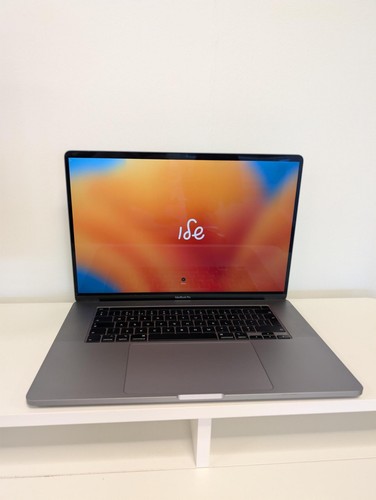 Apple macbook pro - apple,