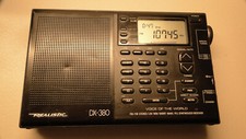 VINTAGE REALISTIC DX-380