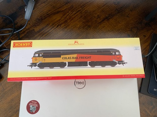 Hornby r3265 colas - colas, class