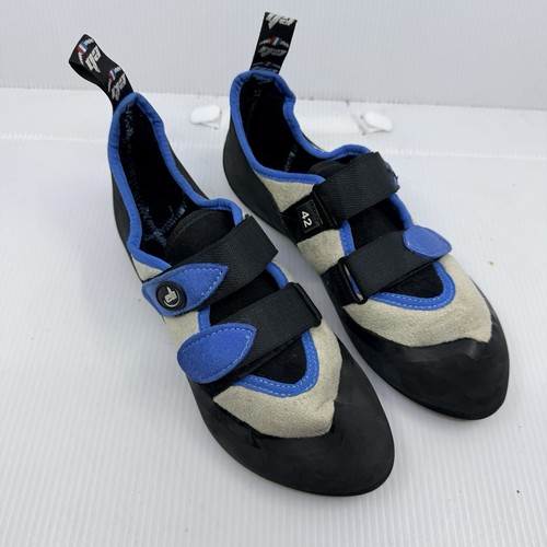 Rock climbing shoes 42 - rock,