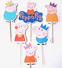 Peppa Pig cupcake toppers X6