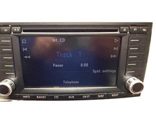 VOLKSWAGEN TOUAREG SAT NAV