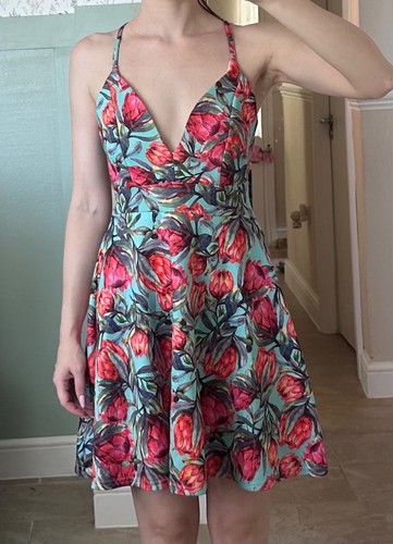 Boohoo skater style dress size