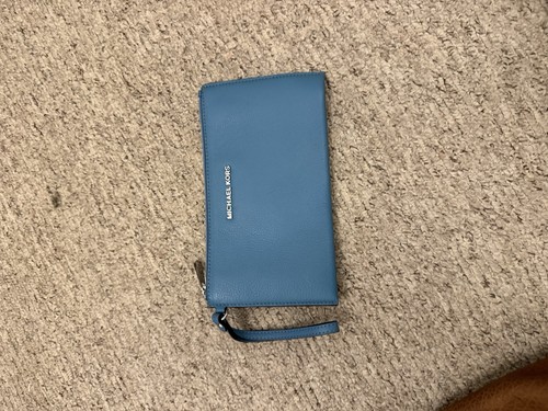 Micheal korrs blue clutch - micheal,