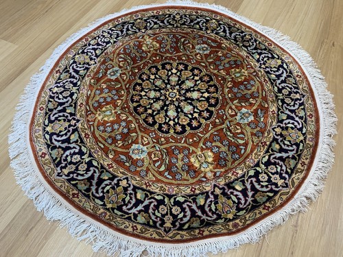 Oriental round kashmir - round,