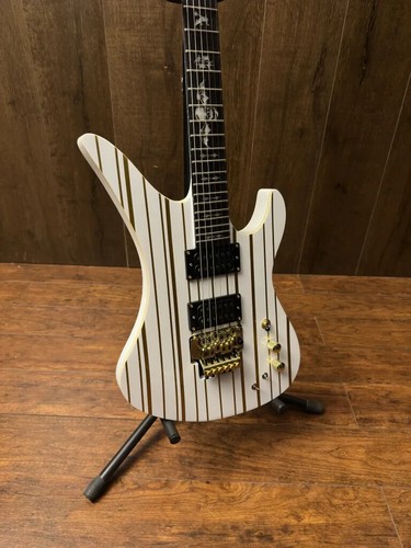 White and gold striped - white,