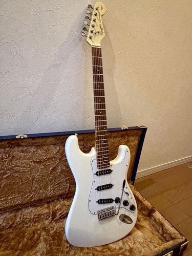 Squier 551 1983 japan - squier, st-551