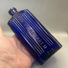 RARE VARIANT GENUINE VICTORIAN POISON BOTTLE EMBOSSED WITH NOT TO BE TAKEN 16 OZ