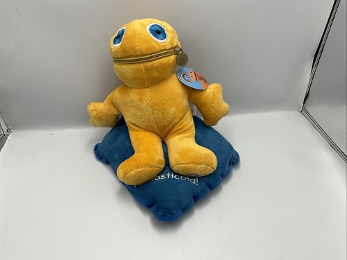 Rainbow zippy fantasticola - on,