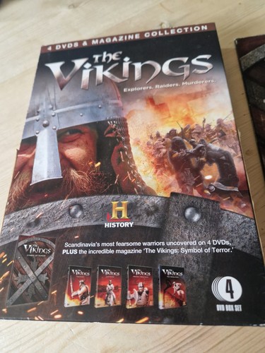 Vikings boxset and - vikings,
