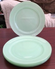 Vintage Jade Green Pyrex