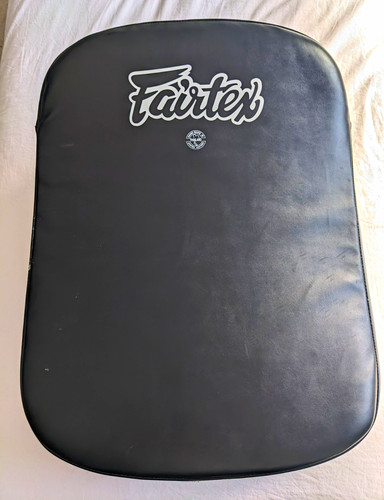 Fairtex fs3 black kick shield - fairtex,
