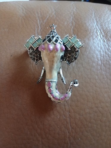 Vintage elephant brooch - vintage,