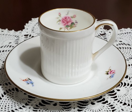 Royal worcester bone china - royal,