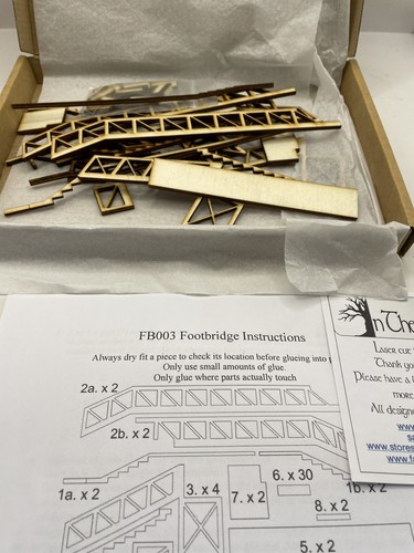 Gauge lazer cut footbridge - oo,