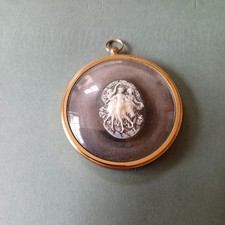 Peter Bates 'Three Graces in Cameo' Miniature Artwork Titchfield, England