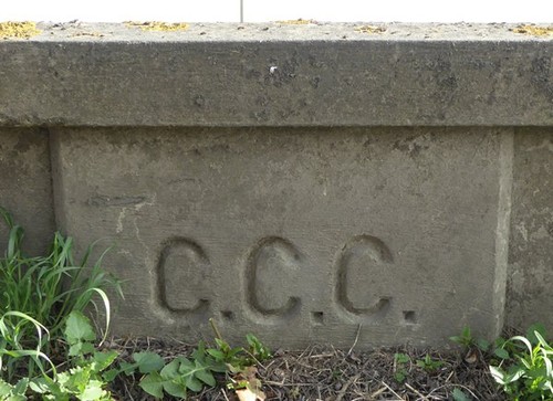 Photo 6x4 old bridge marker - 6x4, by