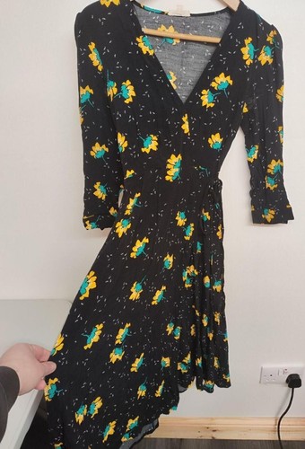 Dot black floral wrap - dot,