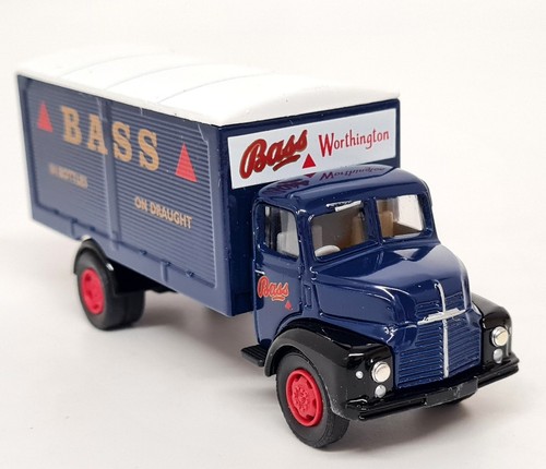 Vanguards leyland comet - 1/64,