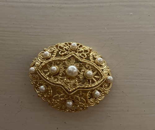 Vintage gold plated seed pearl - gold,