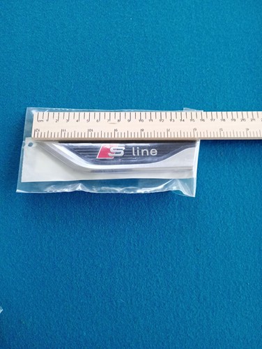 Audi line car badge - s,