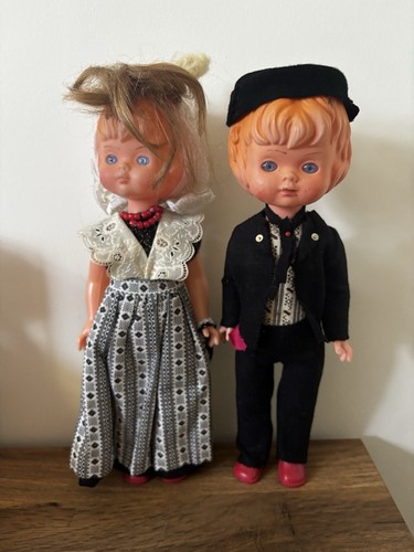 Vintage pair dutch - pair,
