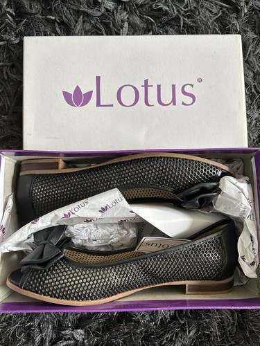 Lotus open toe flat - toe,