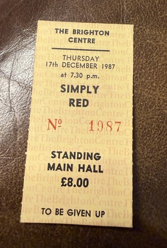 Simply red rare concert - red,