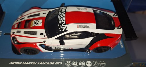 Scalextric aston martin - scalextric,