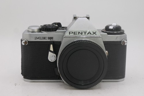 Pentax super 35mm - me,