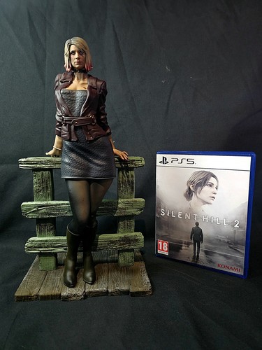 Silent hill remake maria - 1/6,