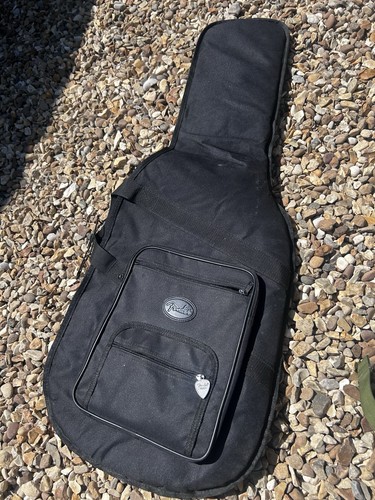 Fender deluxe padded gig bag - deluxe,