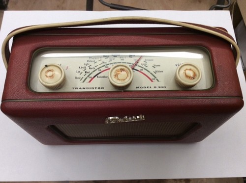 Roberts r300 vintage - roberts, red