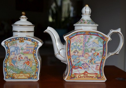 Sadler porcelain teapot and - porcelain,
