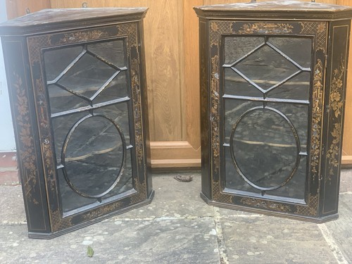 Near pair small - pair,