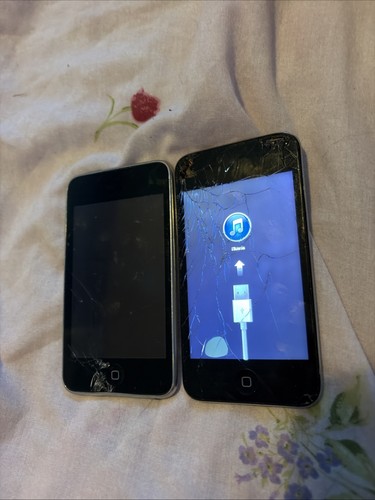 Apple ipod touch smashed - apple,
