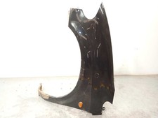 5018445AA LEFT FRONT FIN /