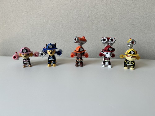 Paw patrol ultimate - patrol, rescue
