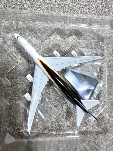 Ups airline boeing b747 - airline,