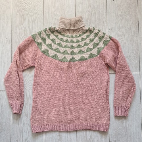 Handmade icelandic jumper - handmade,