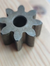 Genuine Idler Gear for Oil Pump V8. up to Suff E 1976Part 22mm wide No. 602017