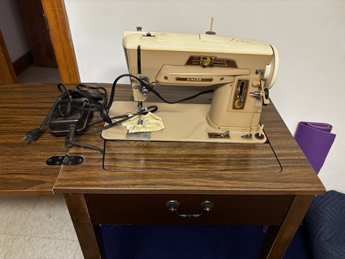 Vintage singer sewing machine - sewing,