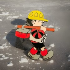 Dennis The Menace As A Builder